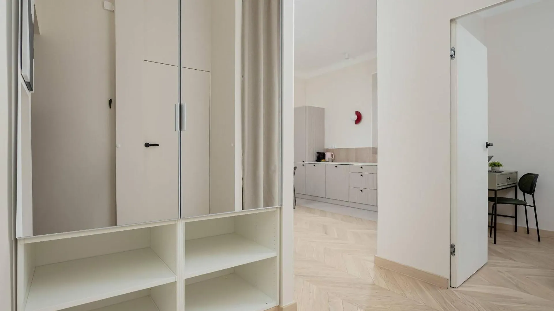 Bright Apartment Rakowiecka Near Pole Mokotowskie By Noclegi Renters Varsóvia