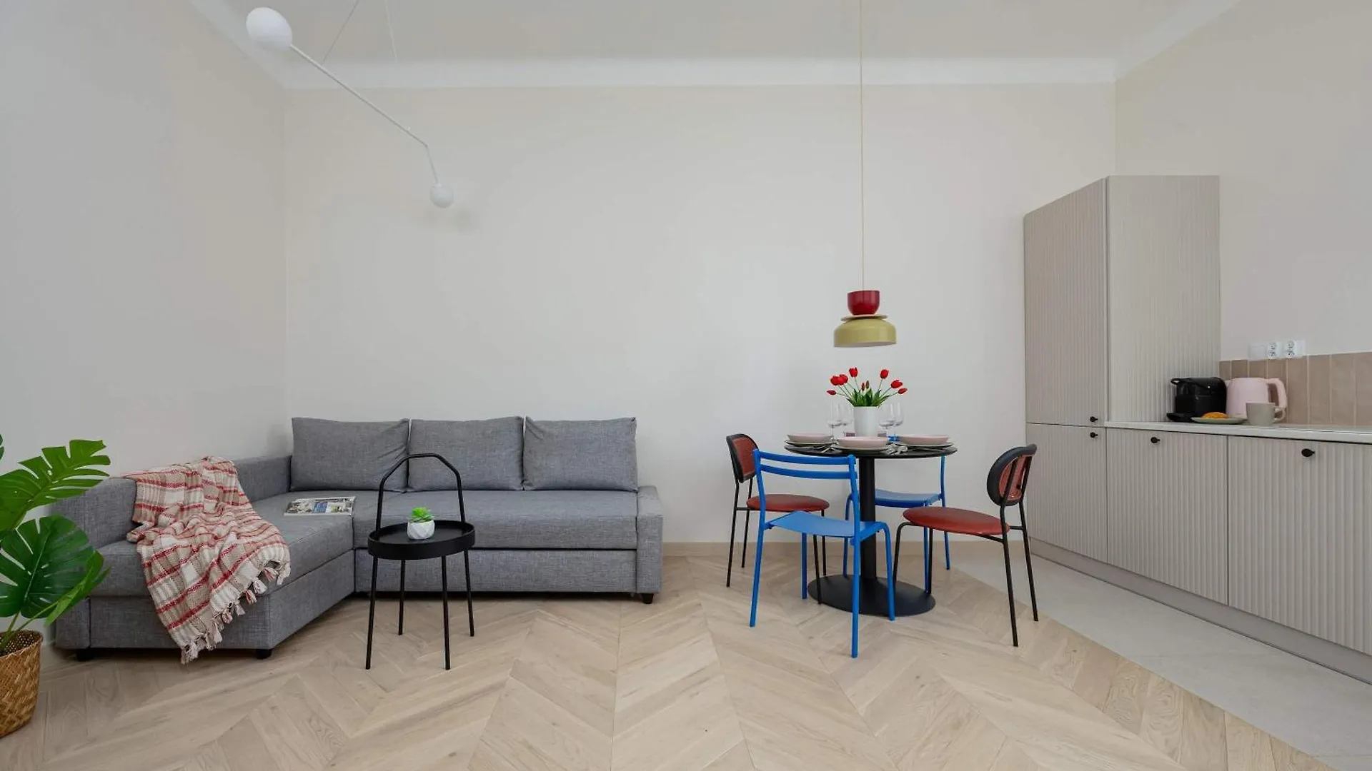 Bright Apartment Rakowiecka Near Pole Mokotowskie By Noclegi Renters Warsaw